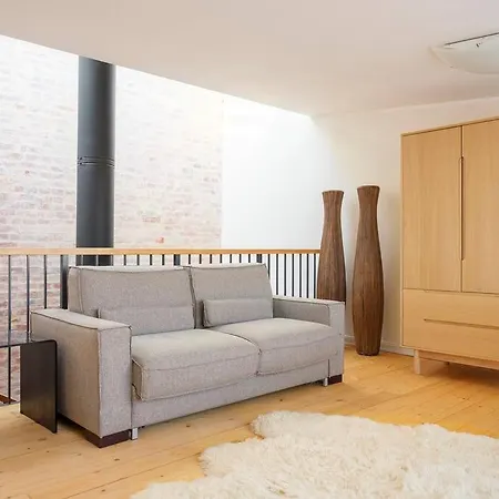 Apartman Gypsum Factory - Historic 4 Floor Townhouse - River View Terrace - King Bed 140m2