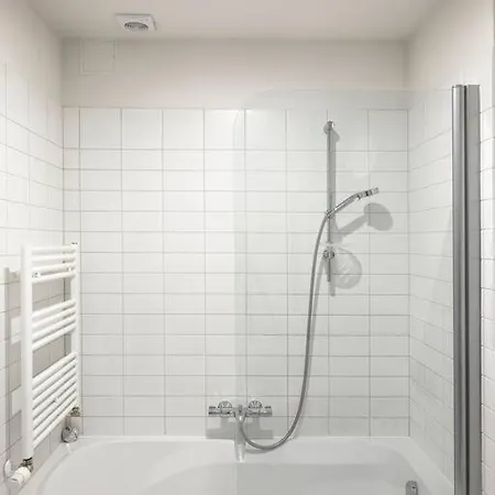 Gypsum Factory - Historic 4 Floor Townhouse - River View Terrace - King Bed 140m2 Рига